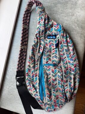 Kavu Chevron Rope Sling Bag